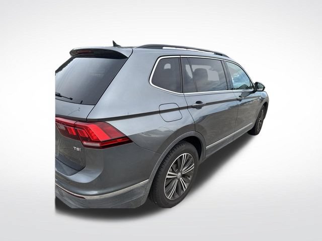 Used 2018 Volkswagen Tiguan SE w/ 18" Alloy Wheels Package FWD image 8