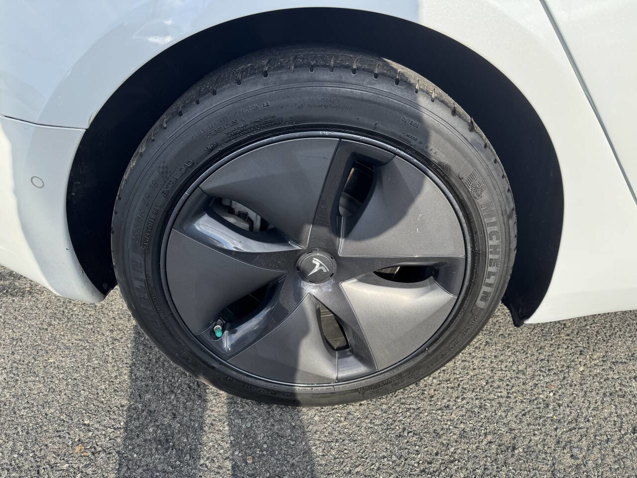 Used 2020 Tesla Model 3 Long Range image 25