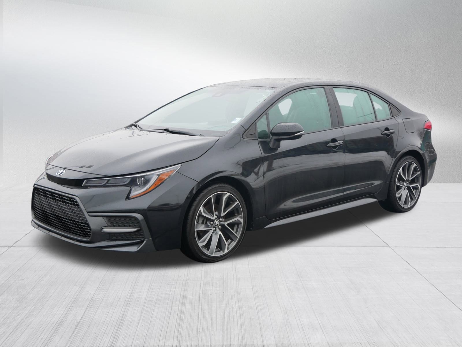 Used 2021 Toyota Corolla SE image 3