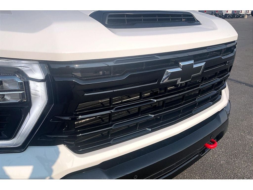 Used 2026 Chevrolet Silverado 3500 LTZ w/ Trail Boss Package AWD/4WD image 32