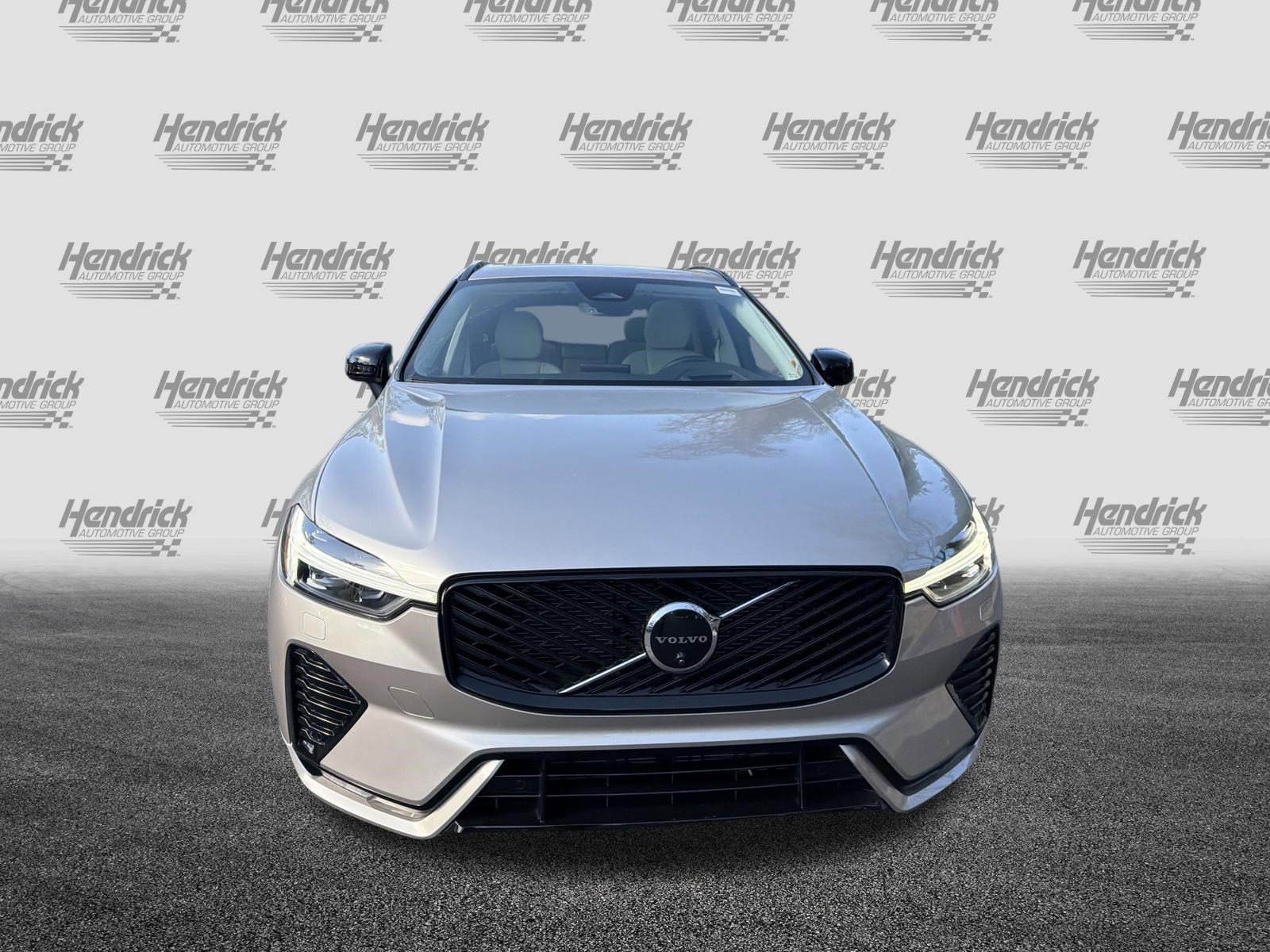 Used 2026 Volvo XC60 B5 Ultra w/ Protection Package Premier image 3