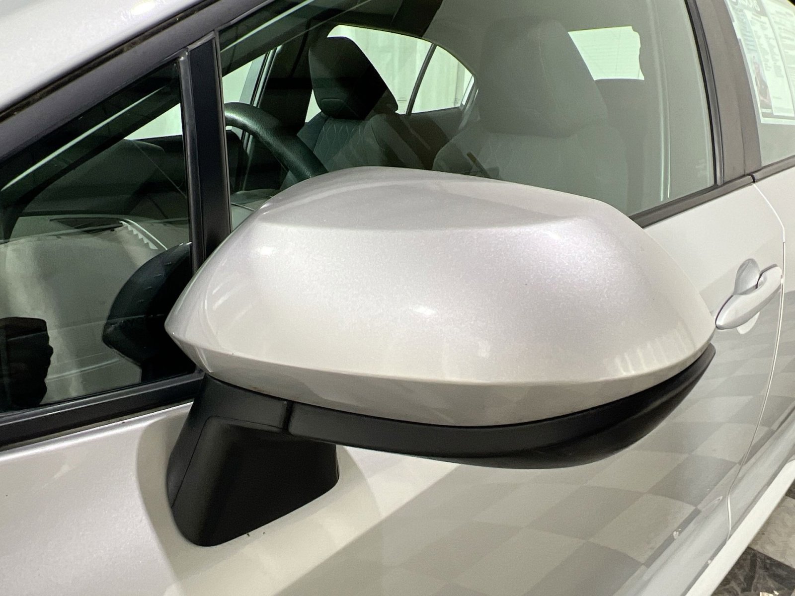 Used 2021 Toyota Corolla LE w/ Carpet Mat Package (TMS) image 13