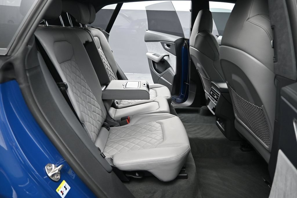 Used 2024 Audi SQ8 Prestige AWD/4WD image 20