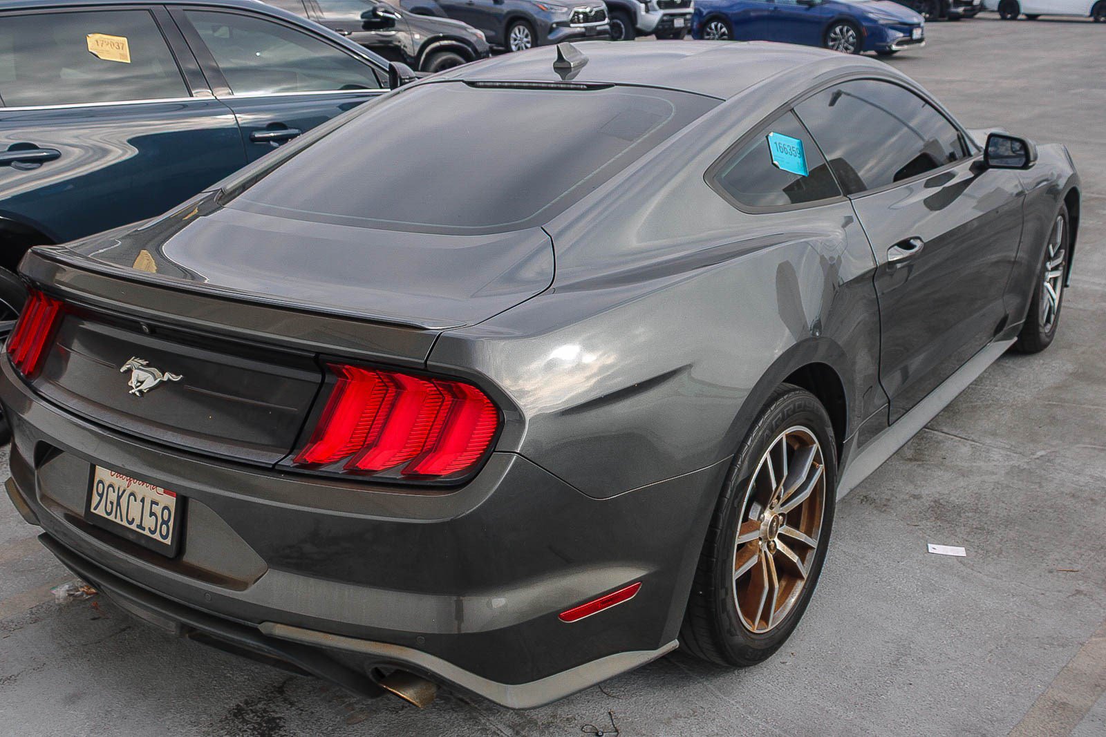 Used 2020 Ford Mustang Premium RWD image 14