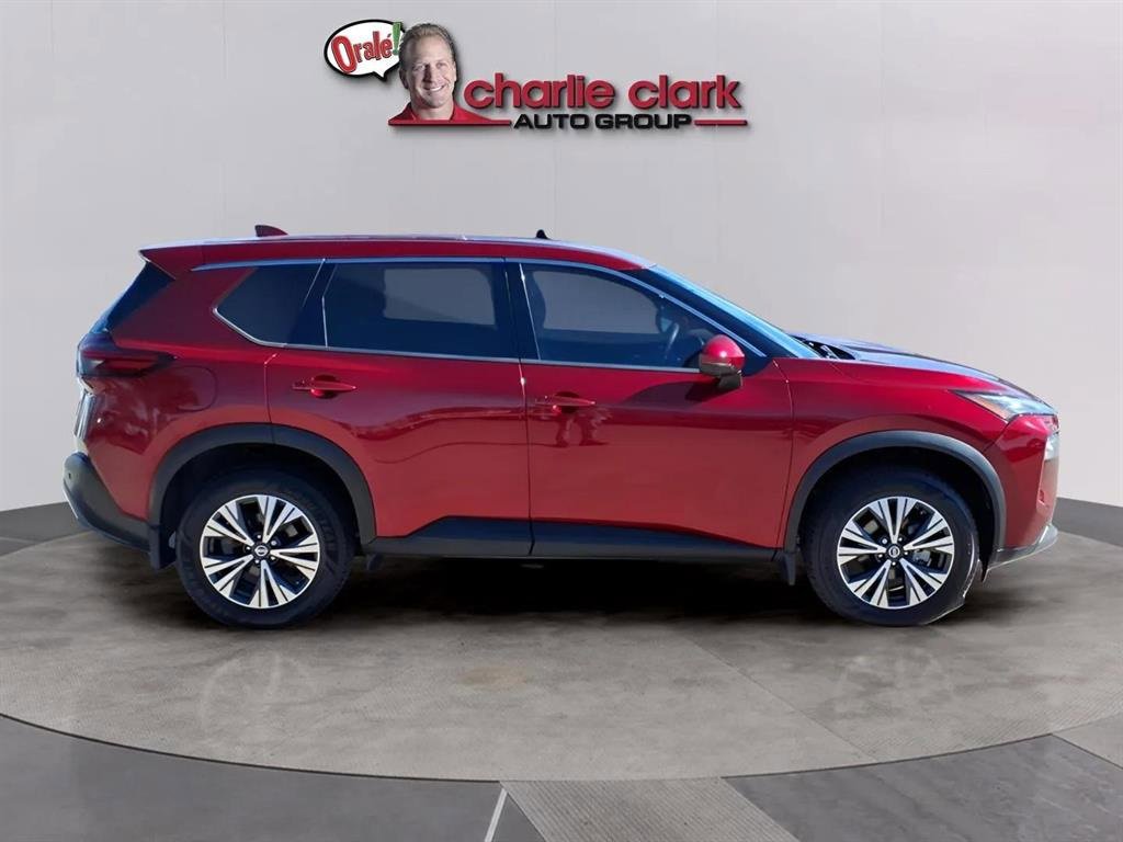 Used 2021 Nissan Rogue SV image 6