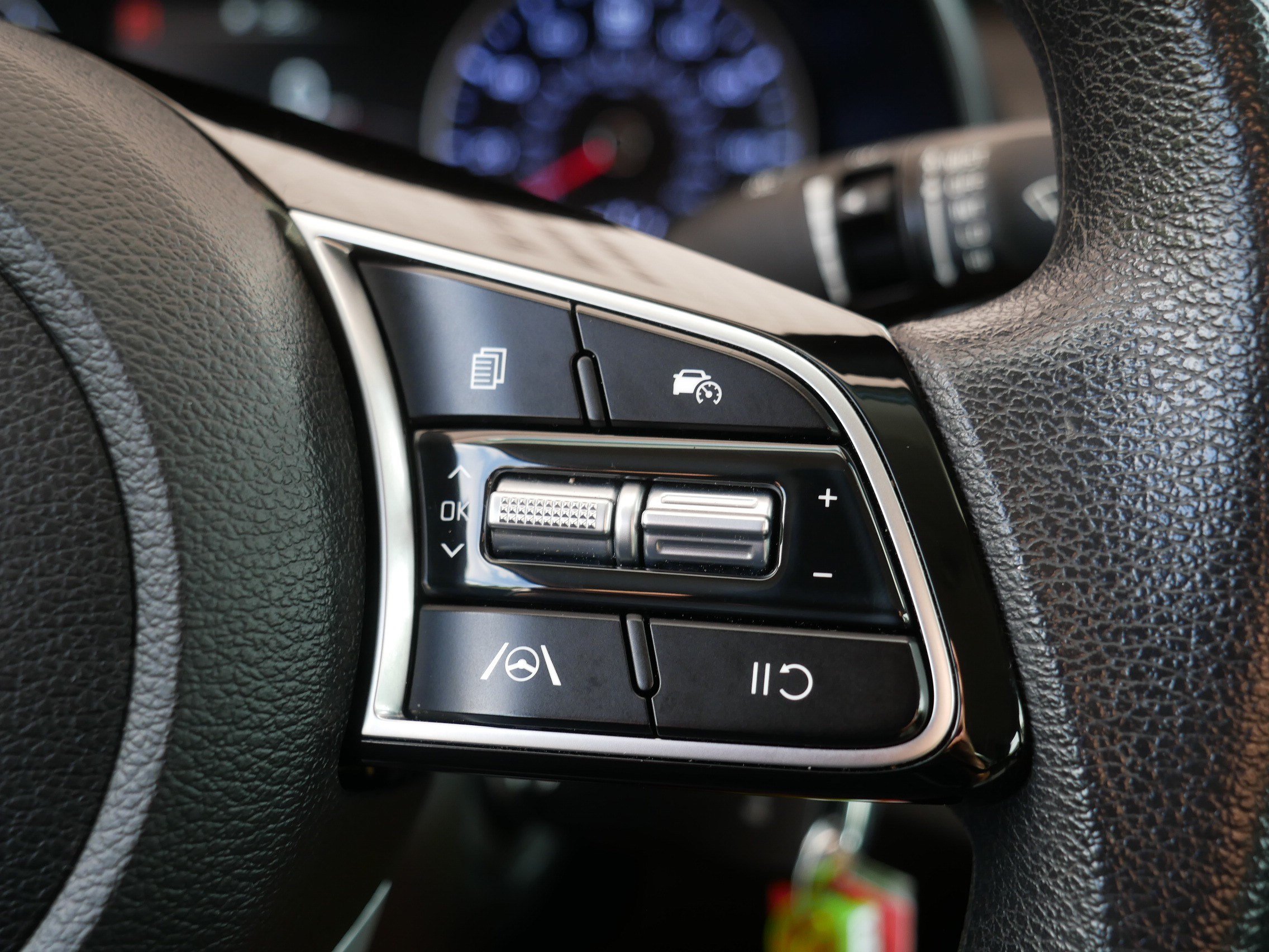 Certified 2024 Kia Forte LXS w/ LXS Technology Package FWD image 29