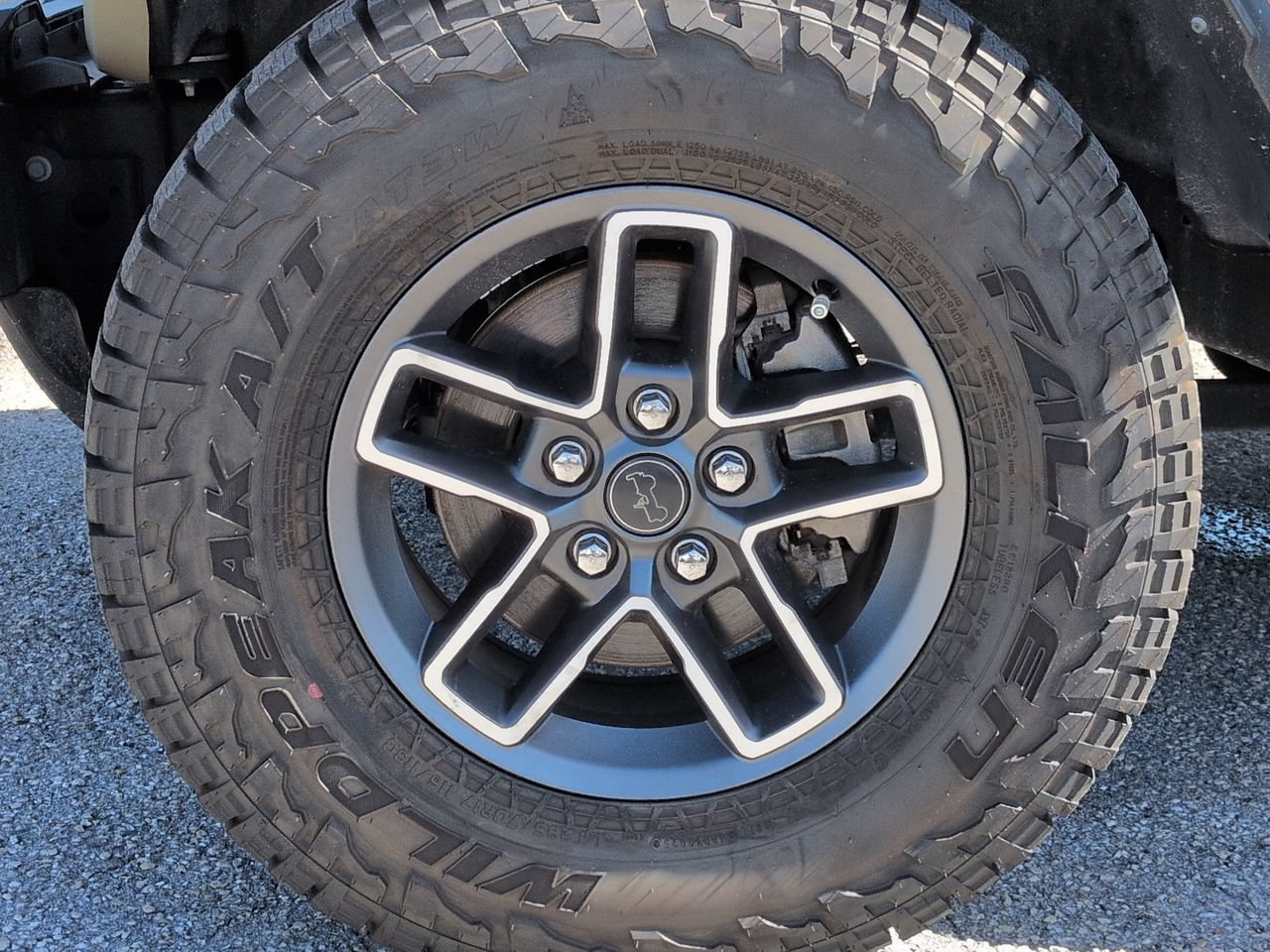 Used 2022 Jeep Gladiator Sport AWD/4WD image 11