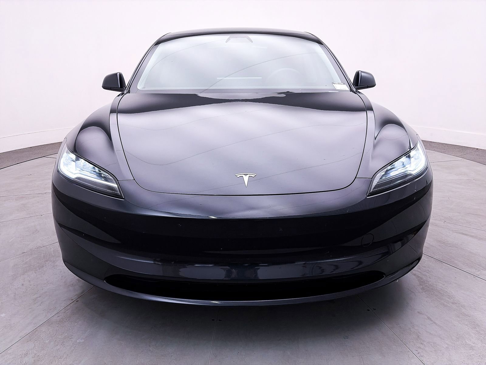 Used 2024 Tesla Model 3 Standard Range image 11