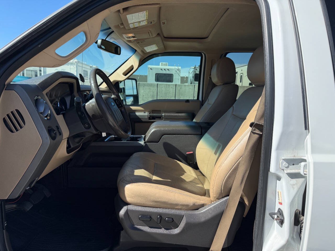 Used 2012 Ford F350 Lariat w/ FX4 4X4 Off-Road Pkg image 19