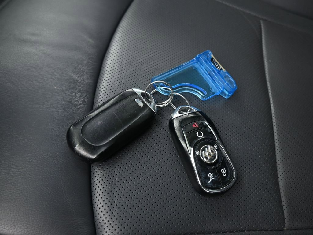 Used 2018 Buick Enclave Essence AWD/4WD image 64