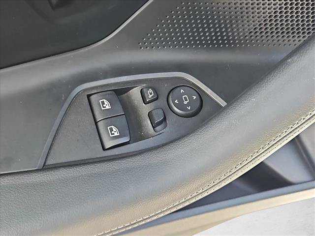 Certified 2025 BMW 230i Coupe w/ M Sport Package RWD image 11