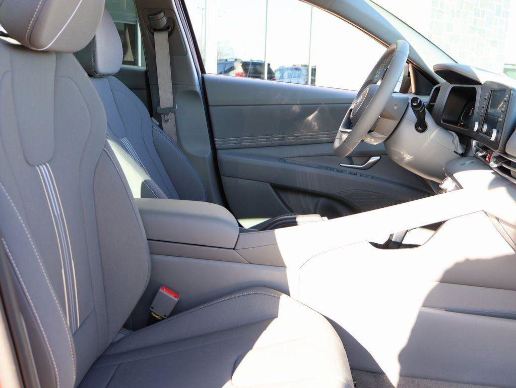 New 2026 Hyundai Elantra Sport w/ Cargo Package image 14