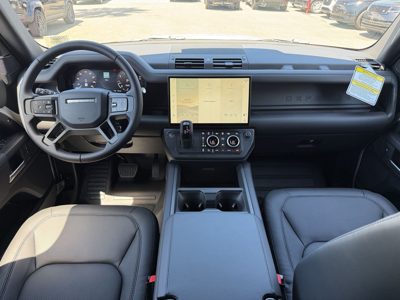 New 2026 Land Rover Defender 110 X-Dynamic SE AWD/4WD image 17