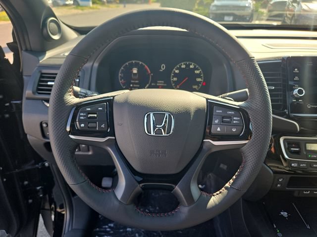 New 2026 Honda Ridgeline Black Edition image 15