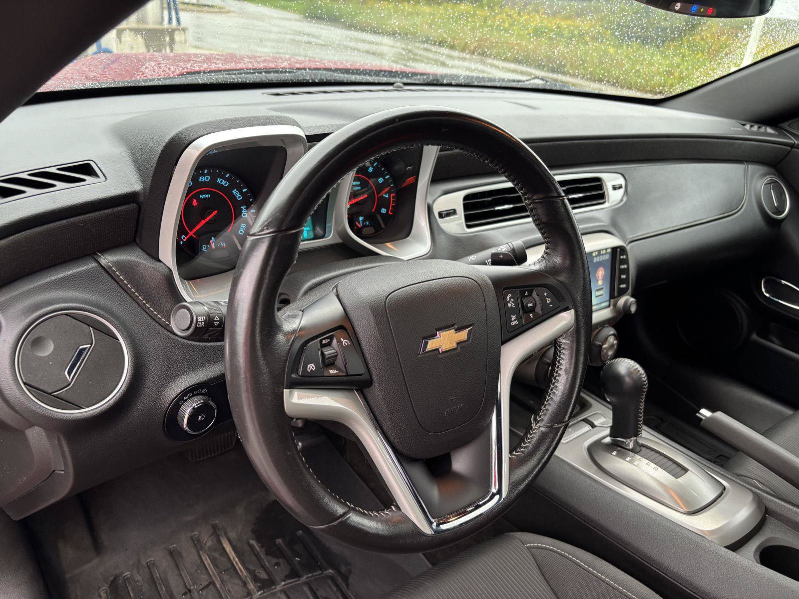 Used 2013 Chevrolet Camaro LT RWD image 27