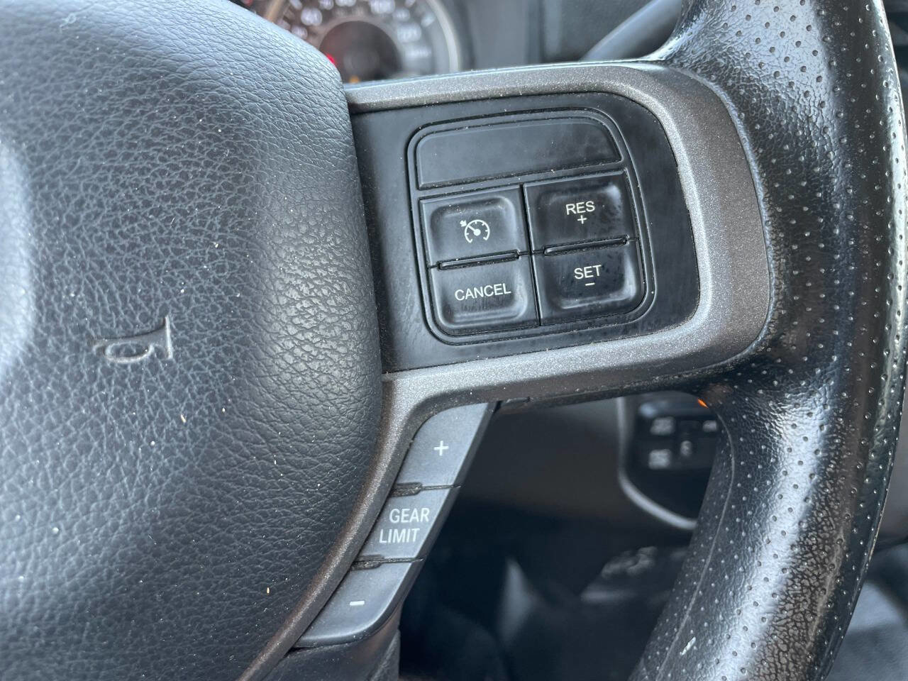 Used 2020 RAM 5500 Tradesman w/ Chrome Appearance Group image 38