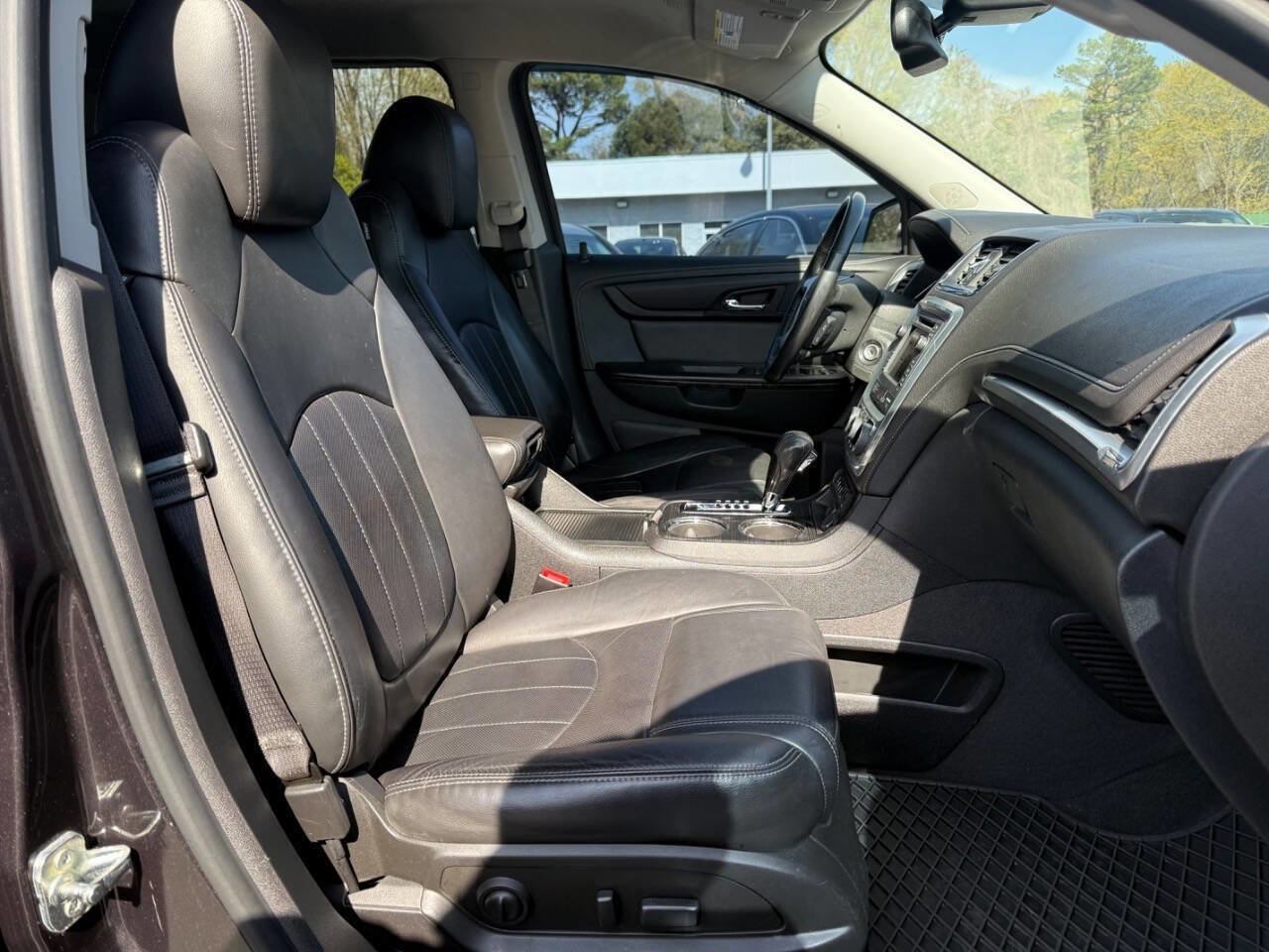 Used 2017 GMC Acadia Limited SLT FWD image 14