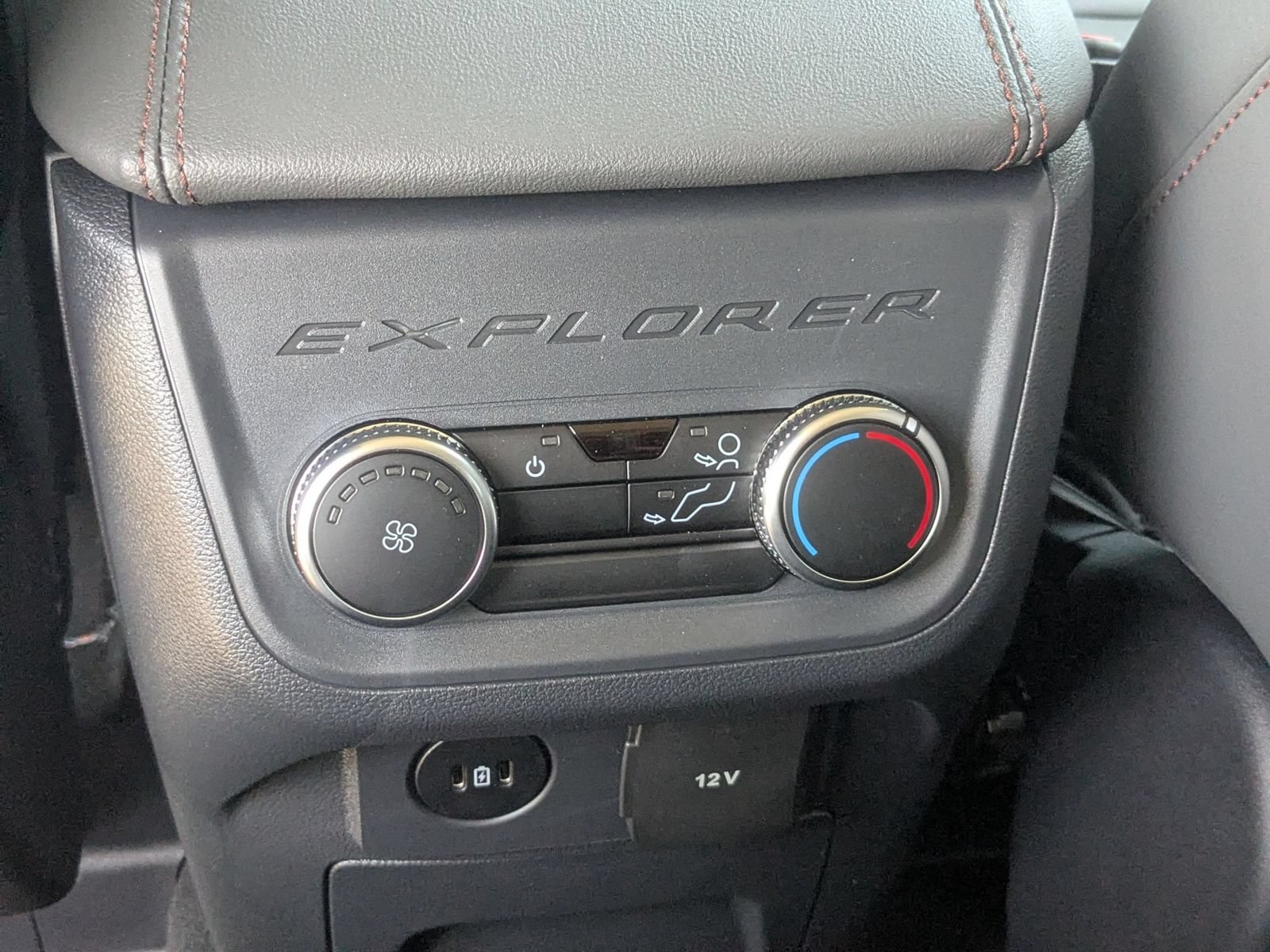 New 2026 Ford Explorer Active w/ Active Comfort Package AWD/4WD image 33