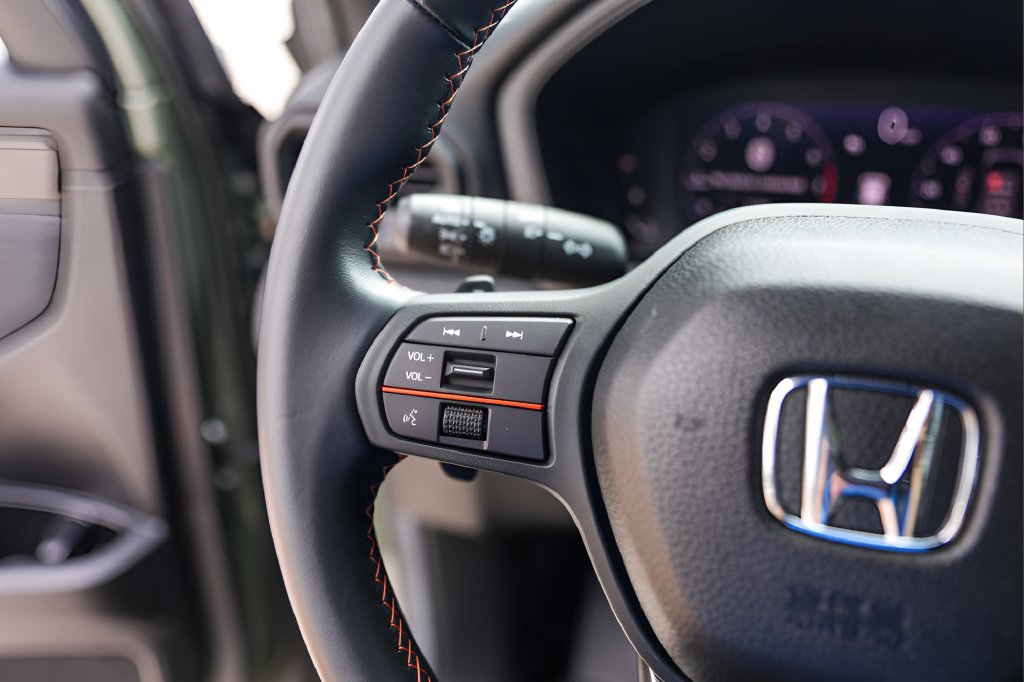 Used 2026 Honda Passport TrailSport image 14