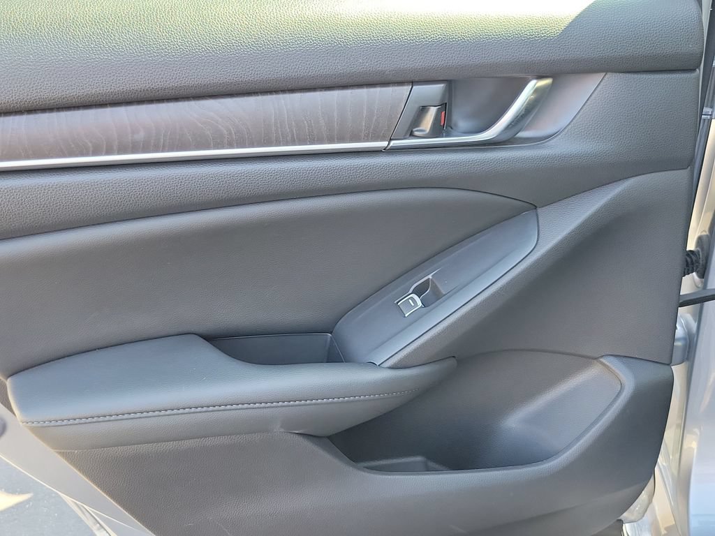 Used 2022 Honda Accord EX-L image 15