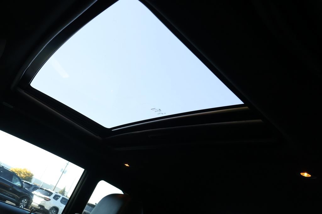 Used 2023 Dodge Challenger R/T Scat Pack w/ T/A Package image 17