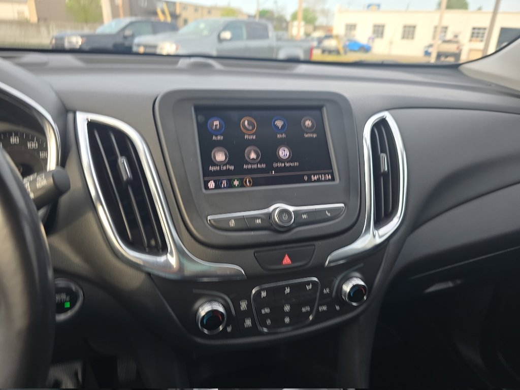 Used 2021 Chevrolet Equinox LT AWD/4WD image 29