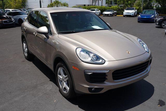 Used 2016 Porsche Cayenne AWD/4WD image 19