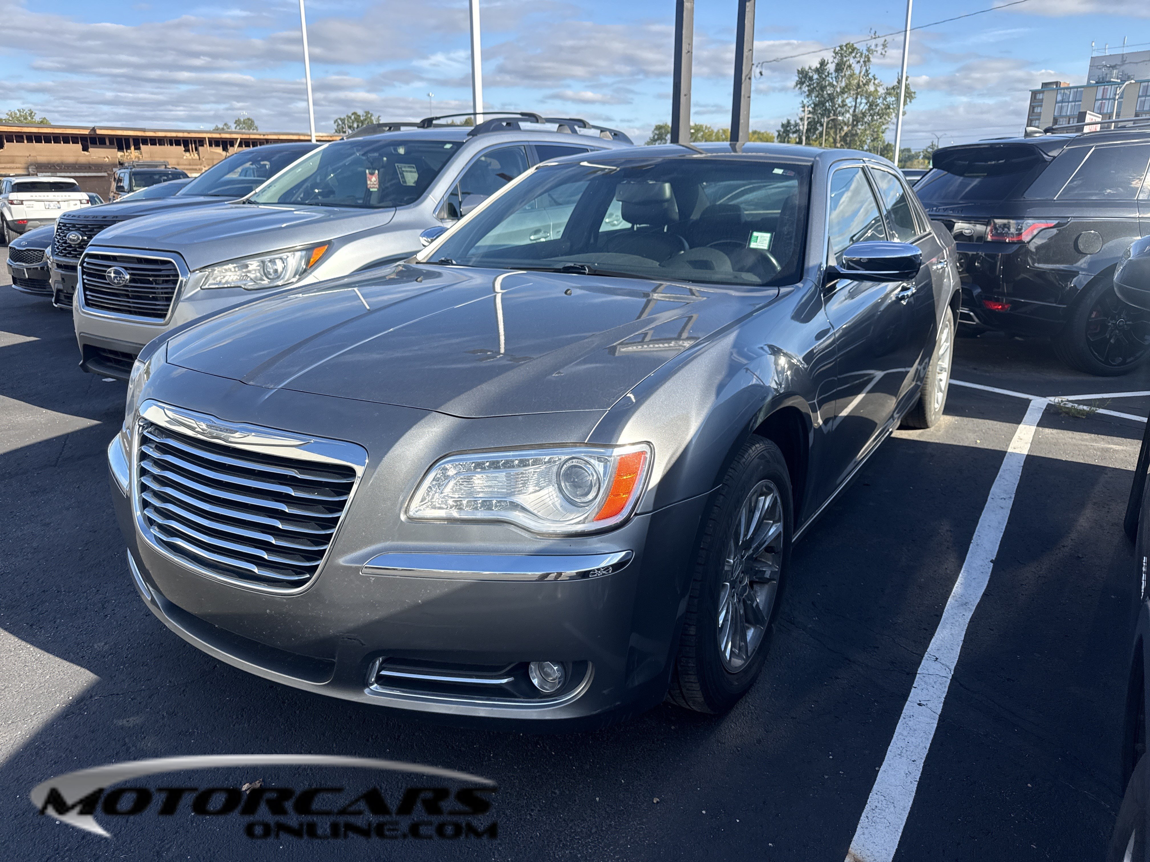 Used 2011 Chrysler 300 Limited RWD image 1