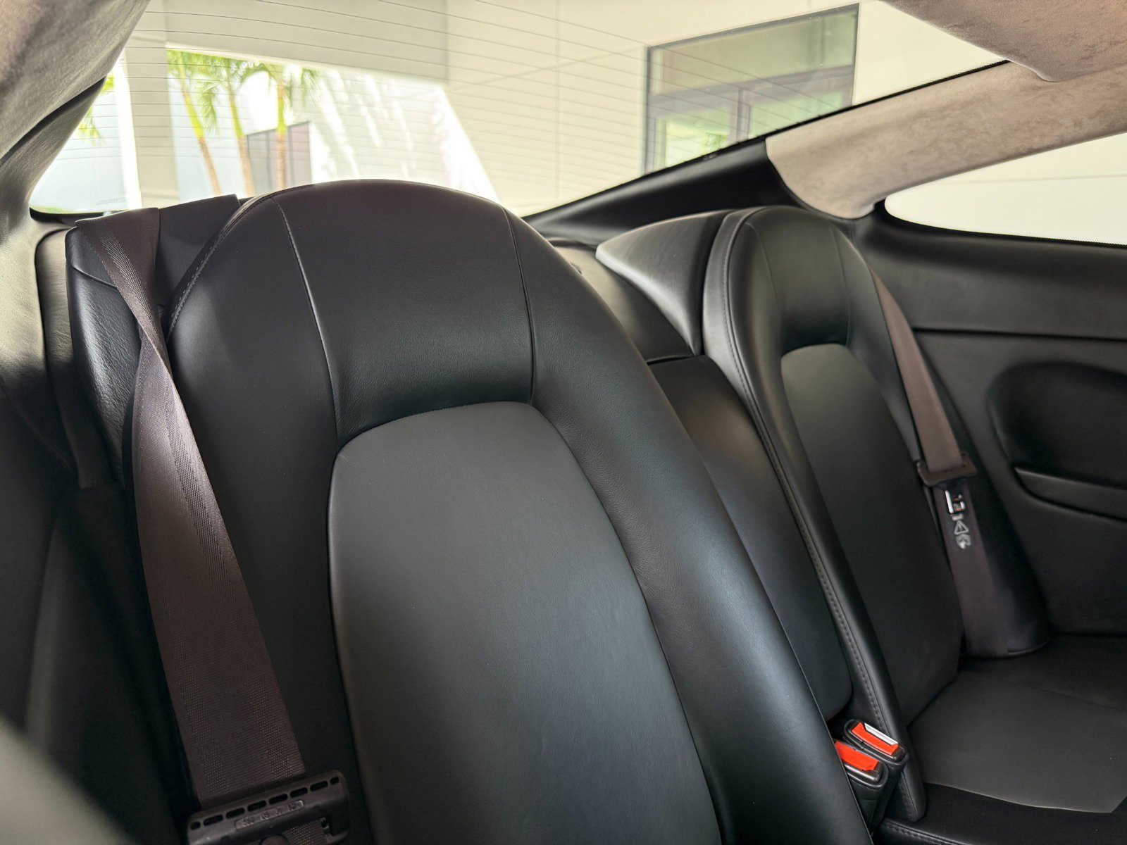 Used 2006 Aston Martin Vanquish S image 33