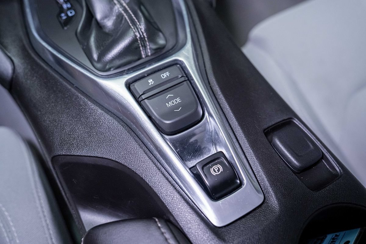 Used 2016 Chevrolet Camaro LT RWD image 22