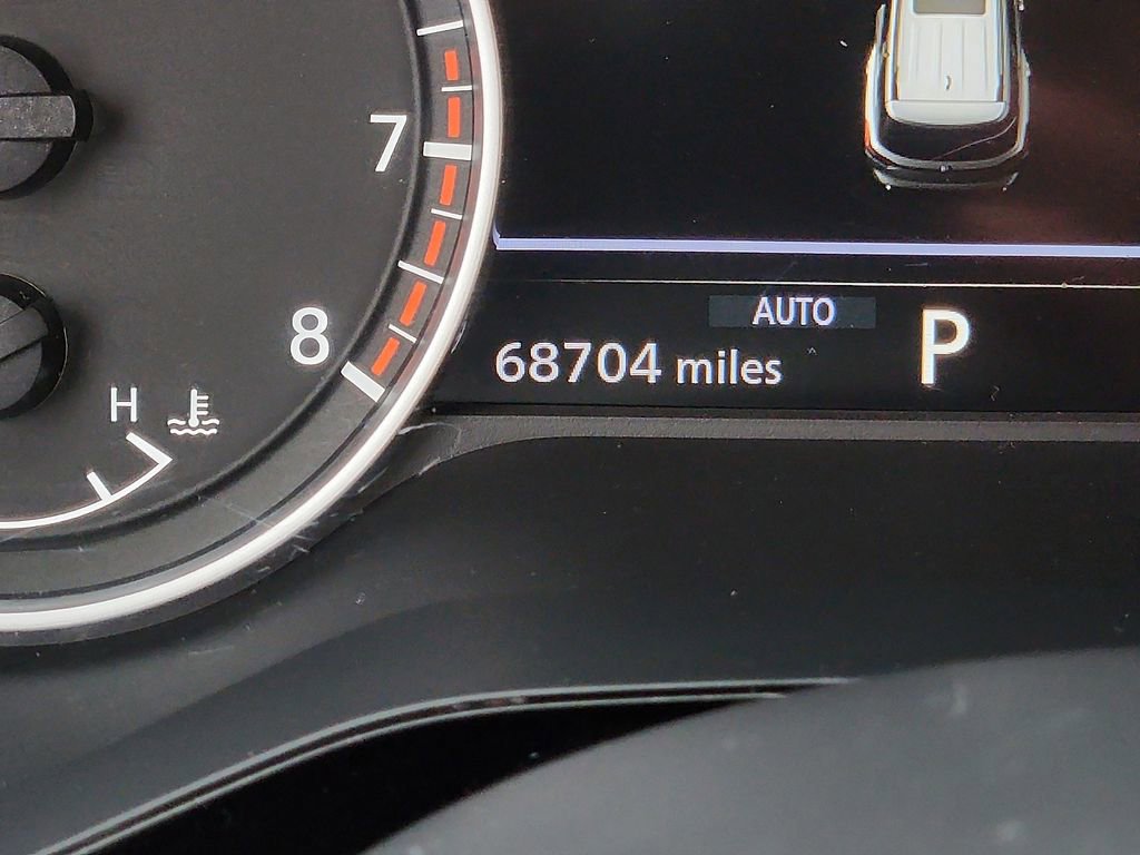 Used 2022 Nissan Pathfinder SV image 19