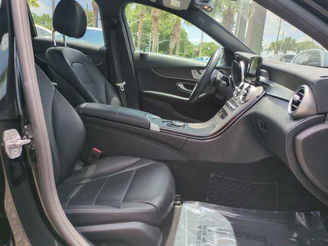 Used 2019 Mercedes-Benz C 300 4MATIC Sedan image 24