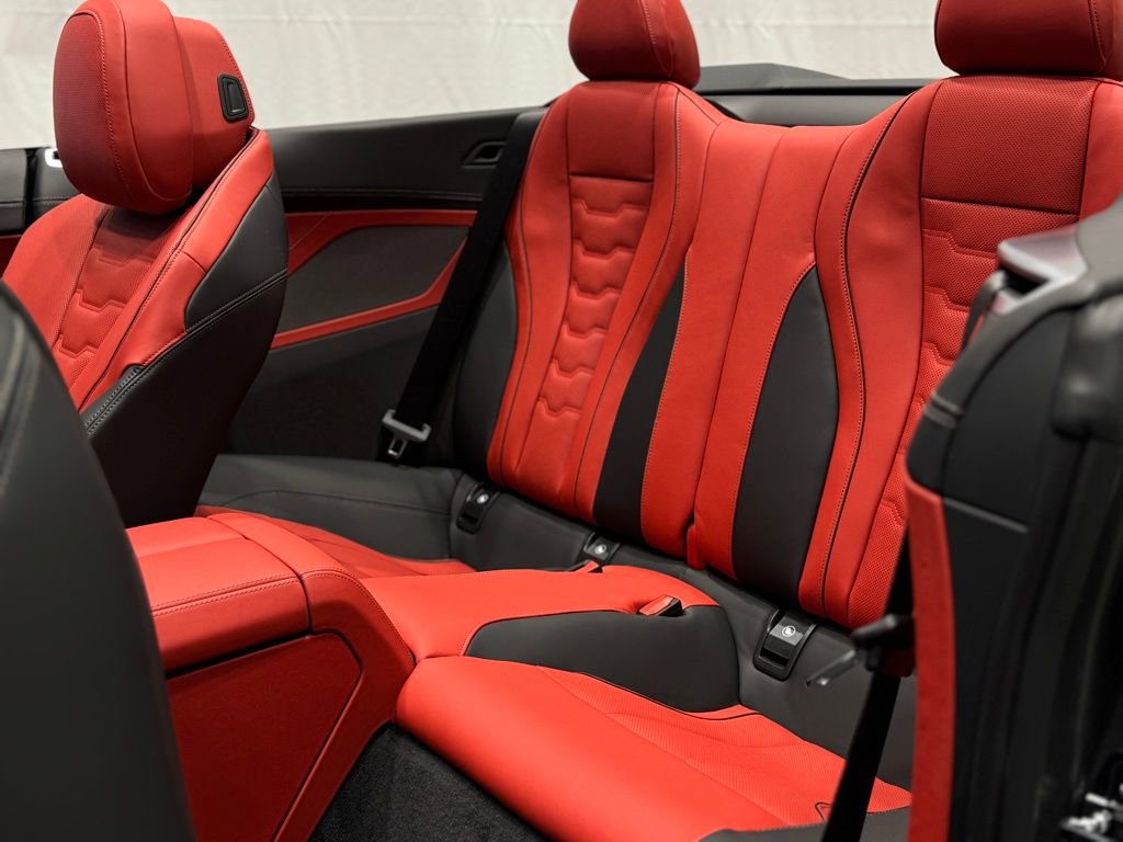 Used 2026 BMW M850i xDrive Convertible w/ M Sport Professional Package image 22