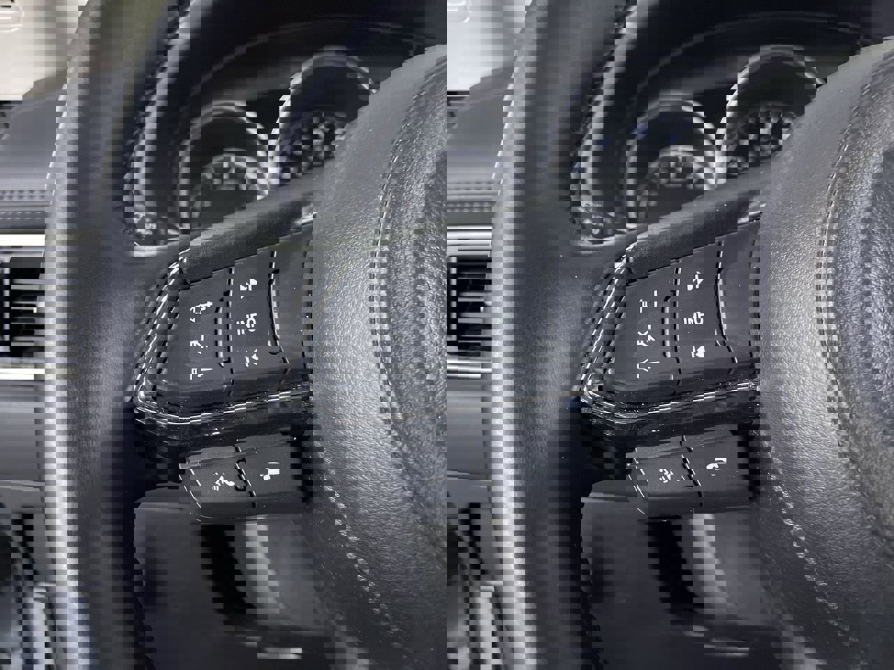 Used 2021 MAZDA CX-5 Touring image 27