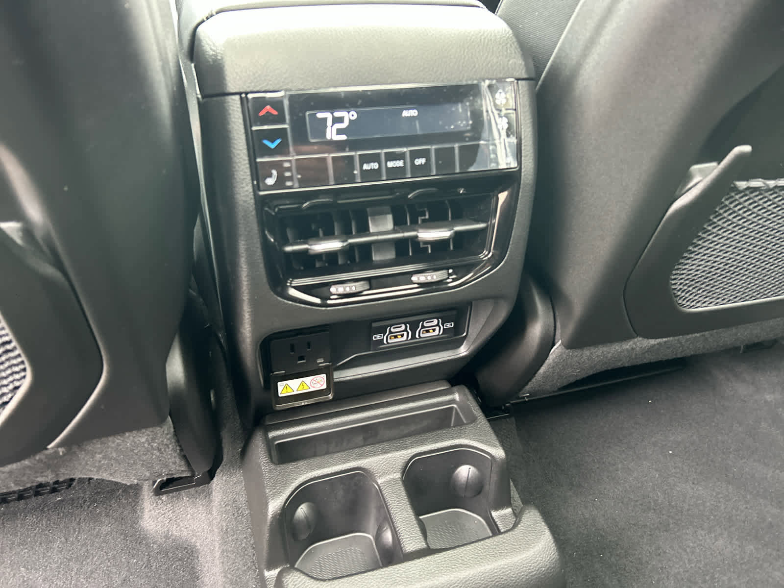 Used 2025 Jeep Grand Cherokee L Limited w/ Trailer Tow Package image 35