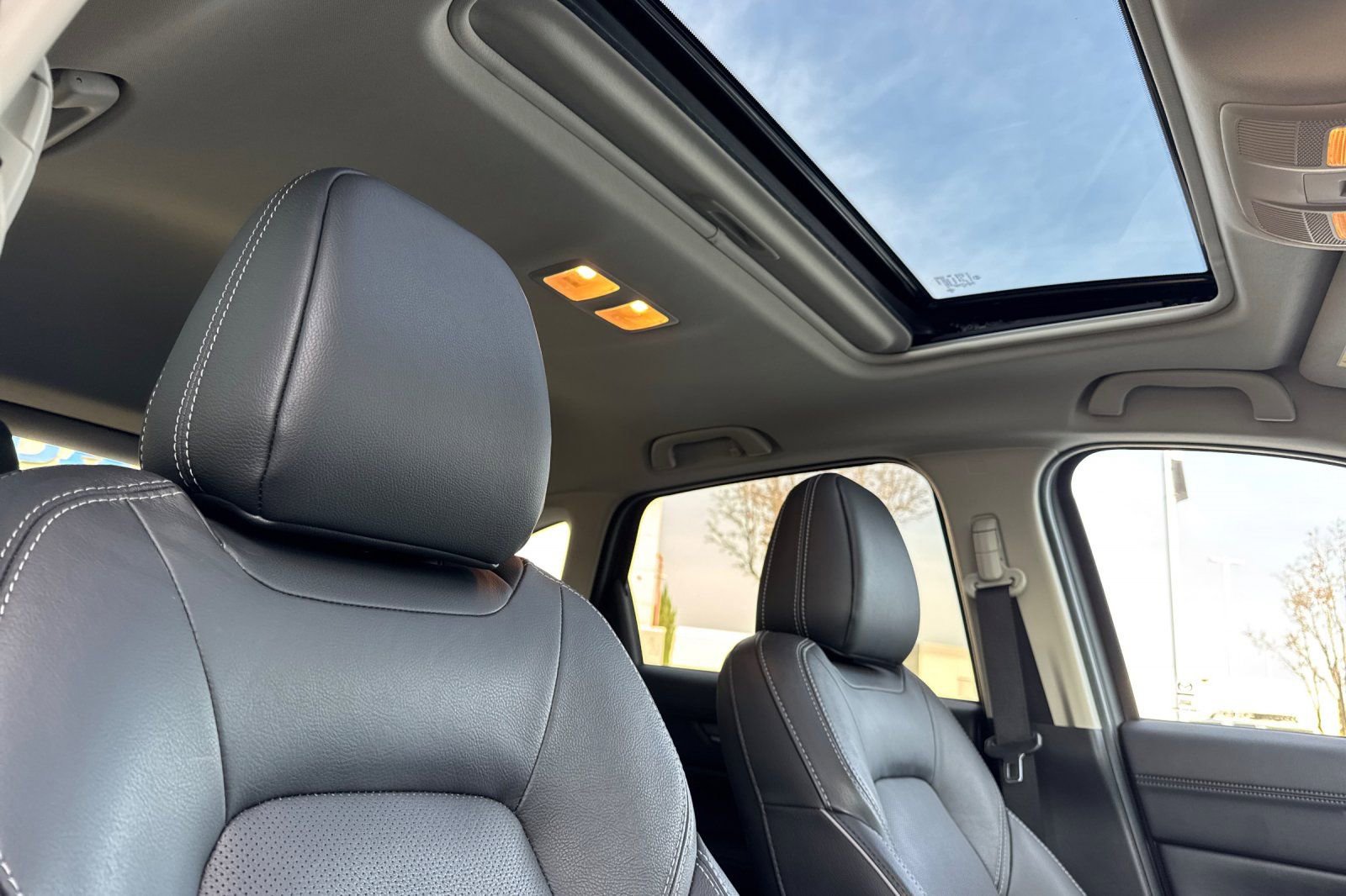 Certified 2025 MAZDA CX-5 AWD 2.5 S w/ Premium Plus Pkg image 17