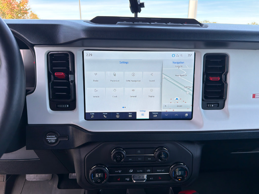 Used 2024 Ford Bronco Heritage Edition AWD/4WD image 23