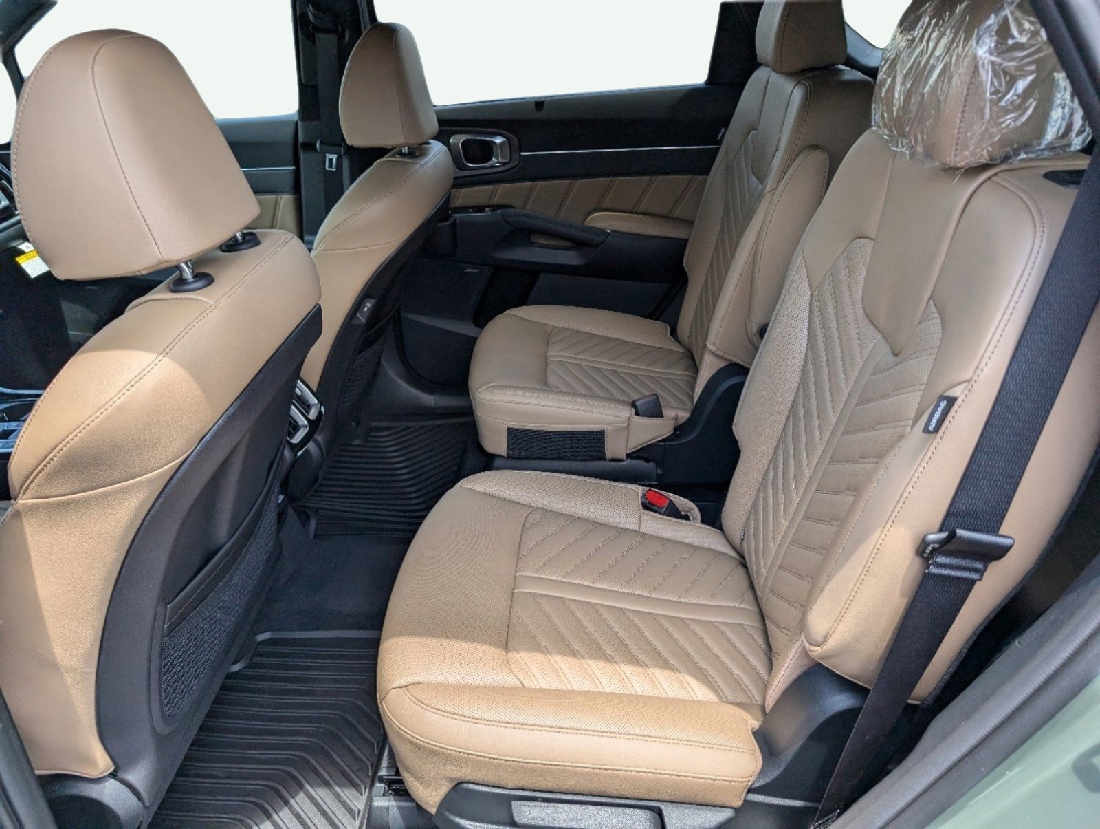 Used 2024 Kia Sorento SX Prestige w/ Olive Brown Leather Package image 12