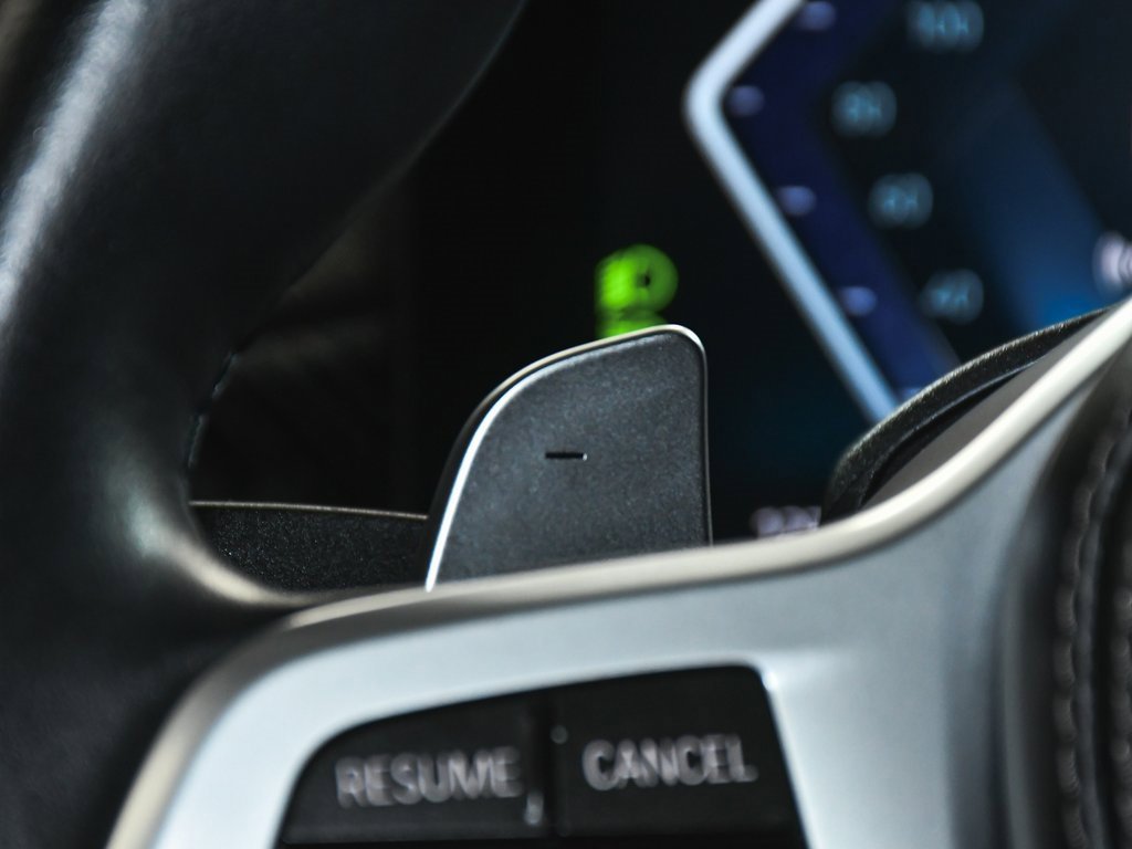 Used 2024 BMW X7 xDrive40i w/ Executive Package image 51