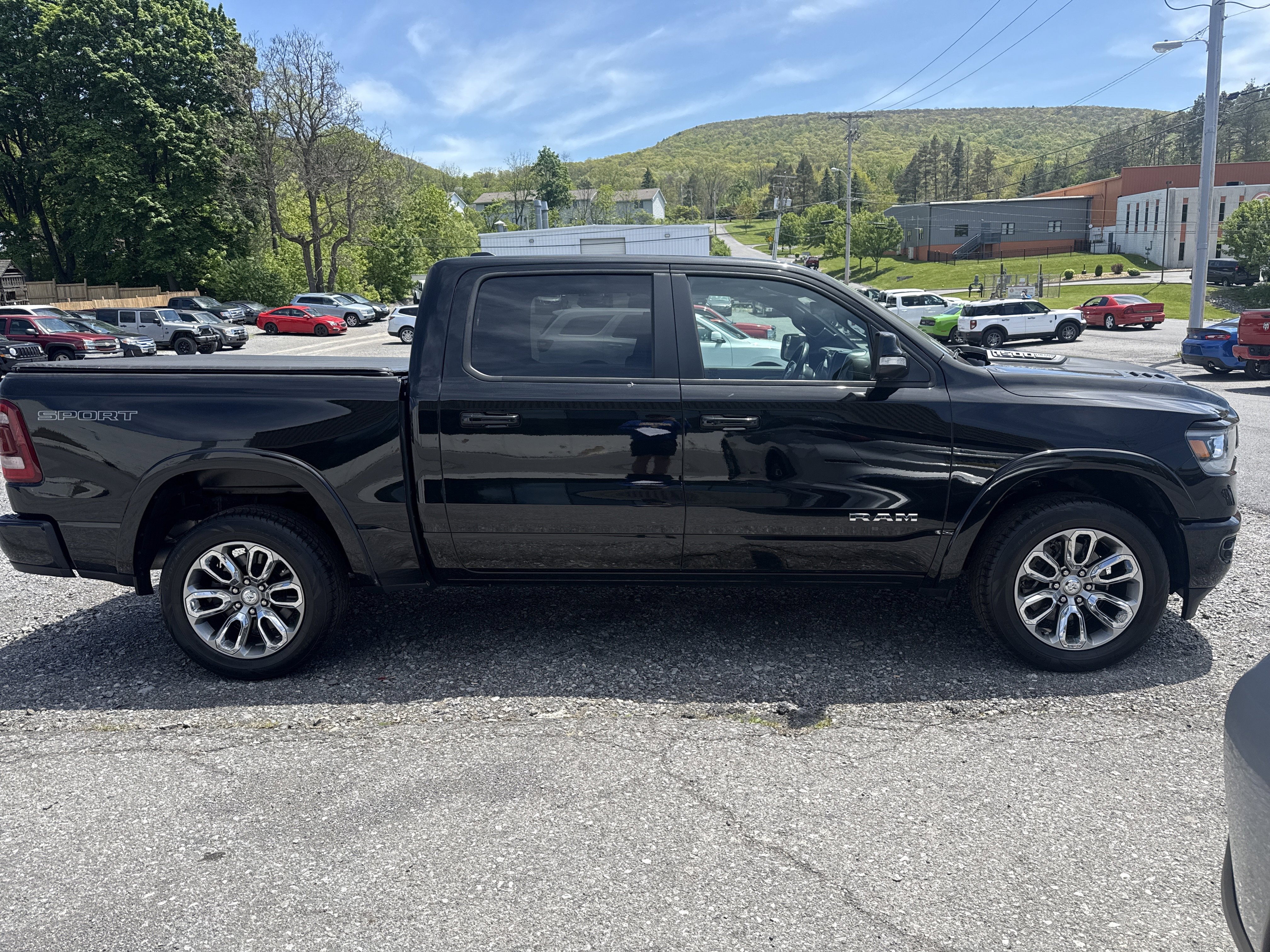 Used 2021 RAM 1500 Laramie w/ Sport Appearance Package AWD/4WD image 2