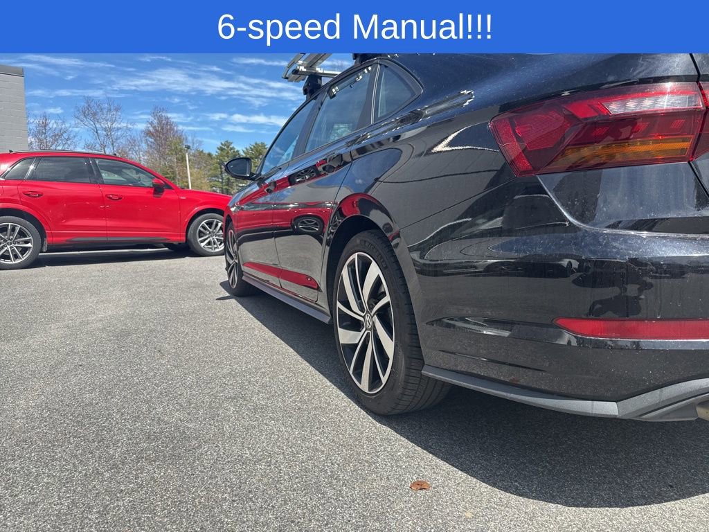 Used 2019 Volkswagen Jetta GLI FWD image 12