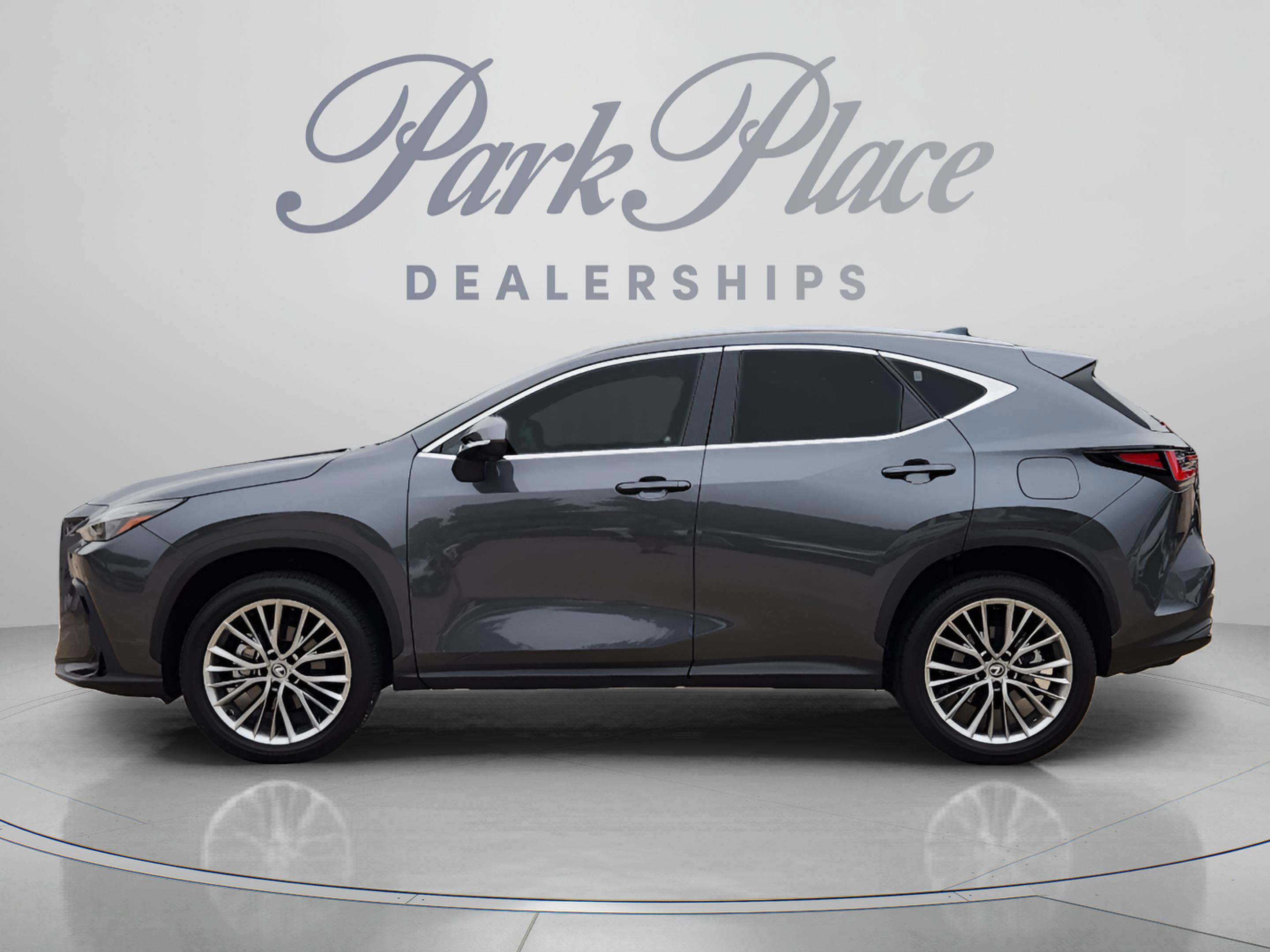 Used 2025 Lexus NX 350 AWD w/ Accessory Package (2T) image 2