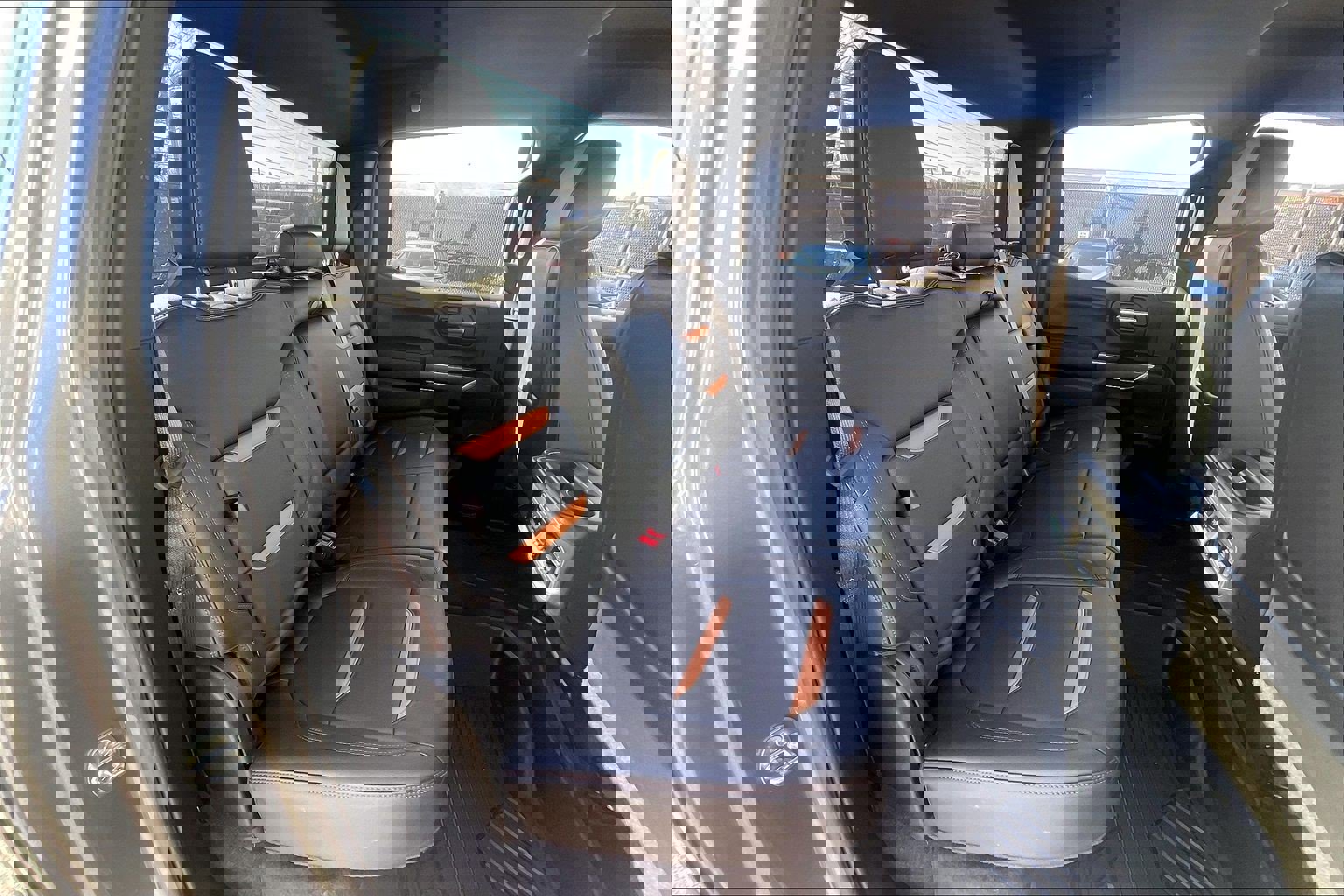 Used 2020 GMC Sierra 1500 AT4 image 31