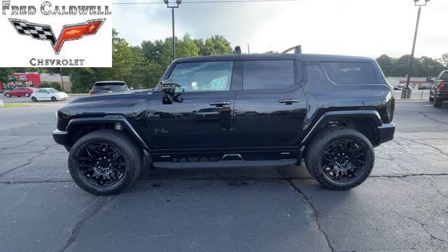 Used 2025 GMC Hummer EV 3X w/ LPO, Cargo Utility Package AWD/4WD image 5