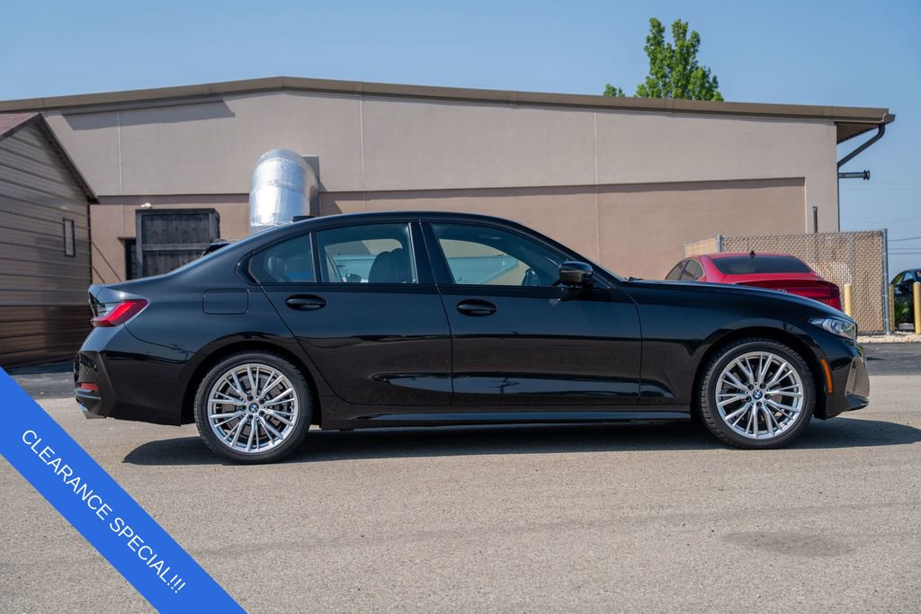 Used 2023 BMW 330i xDrive Sedan w/ Premium Package image 8
