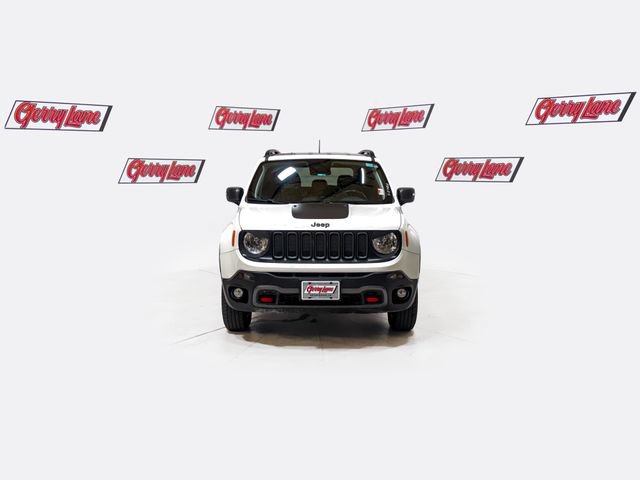 Used 2018 Jeep Renegade Trailhawk w/ UConnect 8.4 Nav Group AWD/4WD image 2