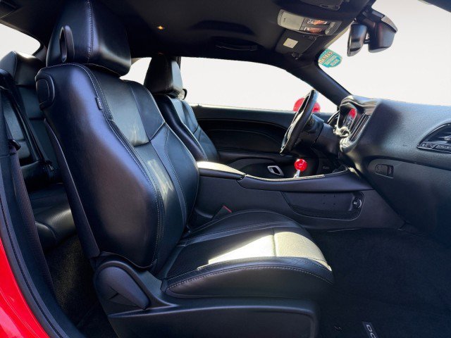 Used 2015 Dodge Challenger R/T Plus image 10
