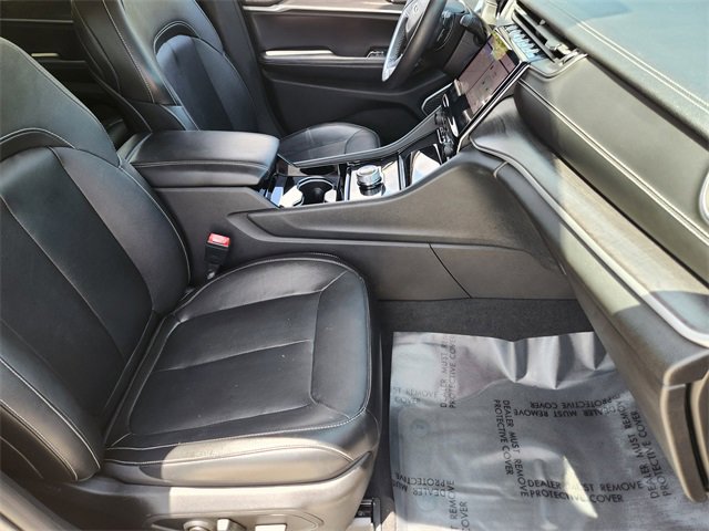 Used 2022 Jeep Grand Cherokee L Limited image 15