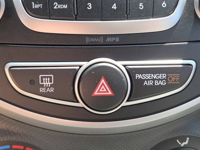 Used 2014 Hyundai Accent GS FWD image 7