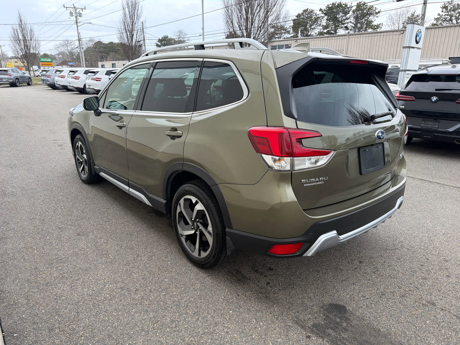 Used 2023 Subaru Forester Touring image 6